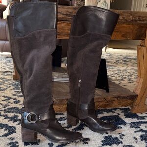 Marc Fisher Elegant Black and Brown Women's Boots